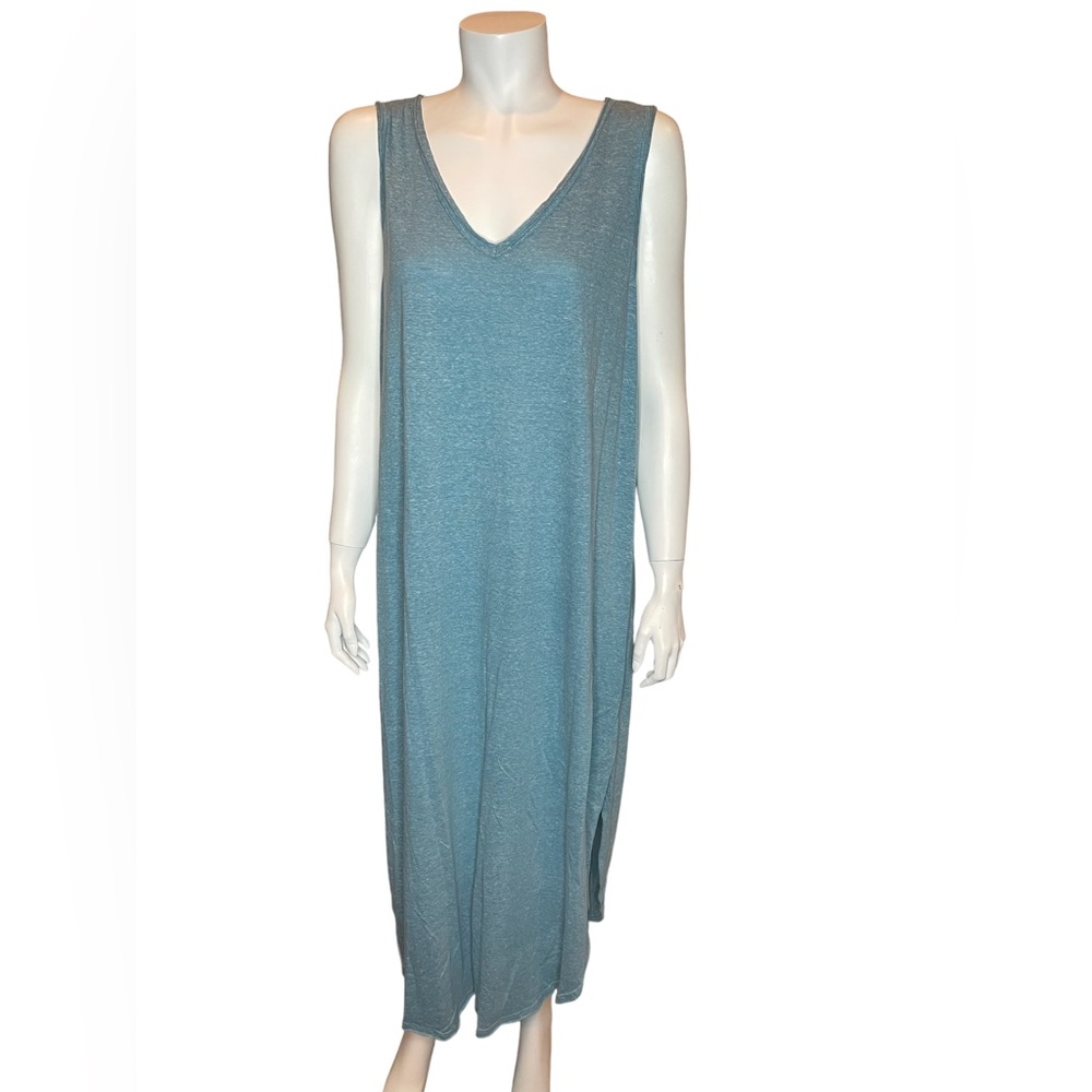 Sleeveless MIDI Dress